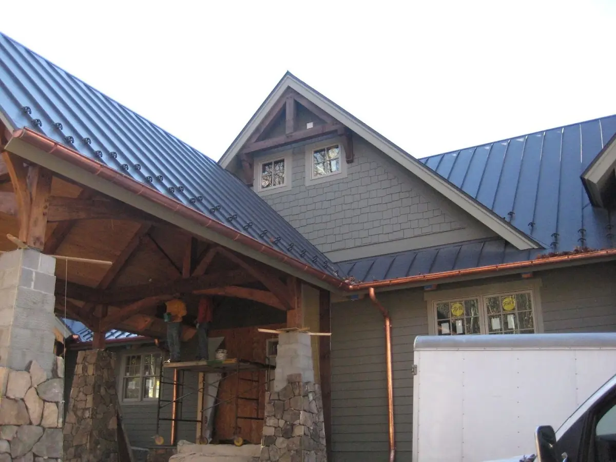 Craftsman Roofing team delivering quality roofing work in Miamisburg